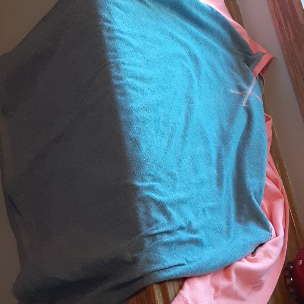Long athletic tee